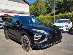 Pantherschwarz Gebraucht 2024 Mitsubishi Eclipse Cross Select SUV | 35.490 €