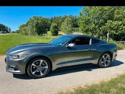 Grau Gebraucht 2015 Ford Mustang Coupé | 24.500 € (Fairer Preis)