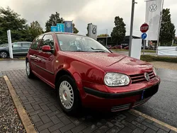 Rot Gebraucht 2000 VW Golf IV Limousine | 3.800 € (Teuer)