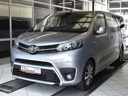 Silber Gebraucht 2021 Toyota Proace Verso Kombi | 41.830 € (Teuer)
