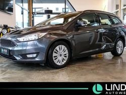 Grau Gebraucht 2015 Ford Focus Limousine | 2.990 €