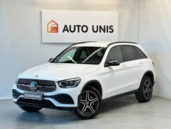 Weiss (metallic) Gebraucht 2022 Mercedes GLC300e AMG line SUV | 33.915 € (Etwas zu teuer)