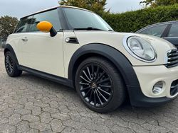 Weiß Gebraucht 2011 Mini Cooper Kleinwagen | 6.950 € (Fairer Preis)