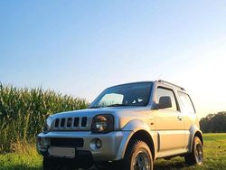 Silber Gebraucht 2002 Suzuki Jimny SUV | 6.750 € (Etwas zu teuer)