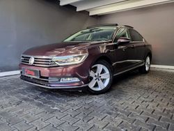 Rot Gebraucht 2016 VW Passat Highline Limousine | 18.990 € (Guter Preis)
