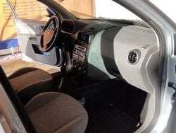 Silber Gebraucht 2005 Ford Fusion Limousine | 1.800 € (Guter Preis)