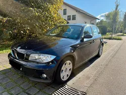 Blau Gebraucht 2006 BMW 118 Kleinwagen | 2.890 € (Guter Preis)