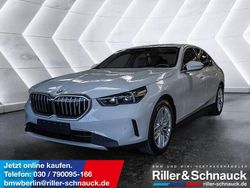 Weiß Neu 2025 BMW i5 Sport Line Limousine | 52.590 €