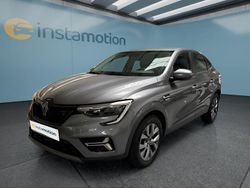 Grau Gebraucht 2024 Renault Arkana Evolution SUV | 25.749 € (Etwas zu teuer)