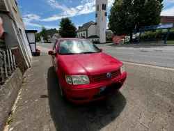 Rot Gebraucht 2001 VW Polo Kleinwagen | 650 € (Guter Preis)