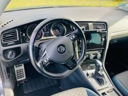 Grau Gebraucht 2019 VW Golf IQ Drive Limousine | 18.000 € (Guter Preis)