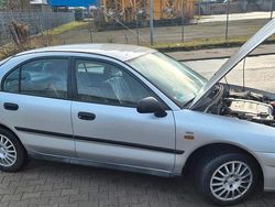 Silber Gebraucht 1998 Mitsubishi Carisma Limousine | 1.600 €