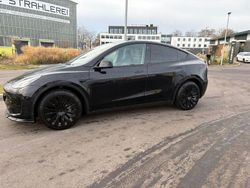 Schwarz Gebraucht 2023 Tesla Model Y RWD SUV | 29.990 € (Guter Preis)