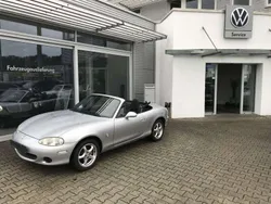 Silber Gebraucht 2002 Mazda MX5 Cabrio | 5.870 €