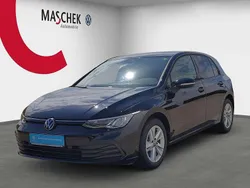 Deep black perleffekt Gebraucht 2021 VW Golf VIII Basis Limousine | 16.840 € (Guter Preis)