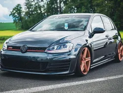 Grau Gebraucht 2014 VW Golf VII GTI Limousine | 19.500 € (Etwas zu teuer)