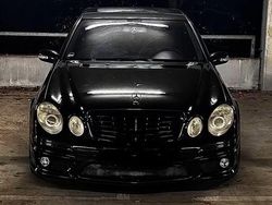 Gebraucht 2002 Mercedes E500 Limousine | 14.000 €