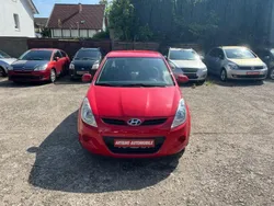 Rot Gebraucht 2011 Hyundai i20 Edition Limousine | 2.499 € (Fairer Preis)