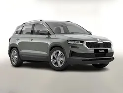 Grau Neu 2025 Skoda Karoq Selection SUV | 37.358 € (Fairer Preis)