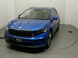 Blau Gebraucht 2022 Skoda Enyaq iV ecoSuite SUV | 50.990 € (Guter Preis)