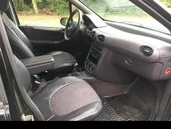 Schwarz Gebraucht 2003 Mercedes A160 Kleinwagen | 1.430 € (Fairer Preis)