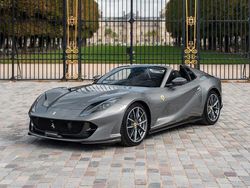 Grau Gebraucht 2020 Ferrari 812 Cabrio | 459.500 €