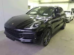 Schwarz Gebraucht 2018 Porsche Cayenne SUV | 42.890 € (Fairer Preis)