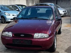 Rot Gebraucht 1998 Ford Fiesta Kleinwagen | 1.199 € (Fairer Preis)