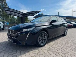 Schwarz Gebraucht 2024 Peugeot 308 Allure Kombi | 19.400 € (Superpreis)