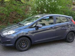 Grau Gebraucht 2013 Ford Fiesta SYNC Edition Kleinwagen | 4.900 € (Fairer Preis)
