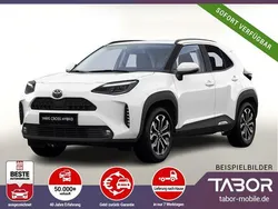 Weiß metallic Neu 2025 Toyota Yaris Cross SUV | 29.259 € (Guter Preis)