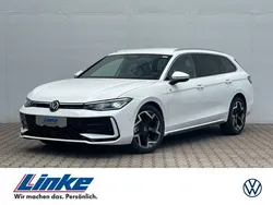 Weiß Neu 2025 VW Passat R-line Kombi | 58.965 €