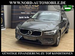Grau Gebraucht 2022 Volvo V60 Momentum Kombi | 27.890 € (Guter Preis)