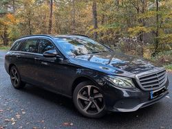 Schwarz Gebraucht 2018 Mercedes E220 Kombi | 22.999 € (Guter Preis)