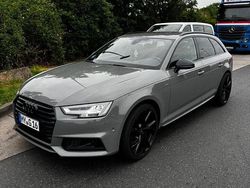 Grau Gebraucht 2018 Audi A4 Sport Limousine | 18.700 € (Teuer)
