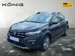 Grau Gebraucht 2022 Dacia Sandero Comfort Kleinwagen | 13.999 € (Superpreis)