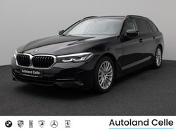 Schwarz 2668schwarz Gebraucht 2023 BMW 530 Sport Line Limousine | 33.499 €