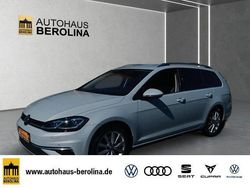 Weiß Gebraucht 2017 VW Golf VII Highline Kombi | 16.888 € (Fairer Preis)