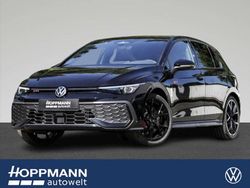 Schwarz (grenadillschwarz metallic) Neu 2025 VW Golf VIII GTI Limousine | 50.996 € (Teuer)