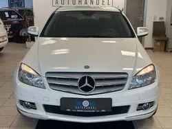 Weiß Gebraucht 2008 Mercedes C220 Limousine | 7.499 € (Fairer Preis)