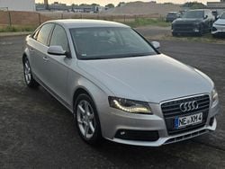 Silber Gebraucht 2010 Audi A4 Limousine | 8.950 € (Fairer Preis)