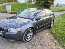 Grau Gebraucht 2011 Volvo V50 Kombi | 2.950 € (Superpreis)