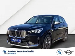 Schwarz Gebraucht 2024 BMW iX1 Performance SUV | 43.800 € (Fairer Preis)
