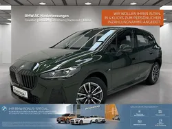 Grün Gebraucht 2024 BMW 218 Active Tourer Luxury Line Van / Kleinbus | 35.470 € (Fairer Preis)