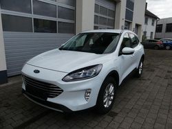 Weiß Gebraucht 2022 Ford Kuga Titanium SUV | 21.790 € (Superpreis)