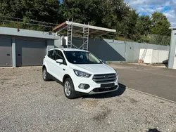 Weiß Gebraucht 2018 Ford Kuga SUV | 7.900 € (Superpreis)