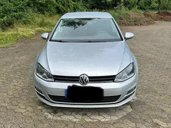 Silber Gebraucht 2016 VW Golf VII LOUNGE Kleinwagen | 11.500 € (Guter Preis)