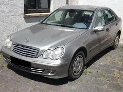 Grau Gebraucht 2004 Mercedes C200 Classic Limousine | 5.500 € (Fairer Preis)