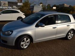 Silber Gebraucht 2010 VW Golf VI Comfortline Limousine | 4.450 € (Fairer Preis)