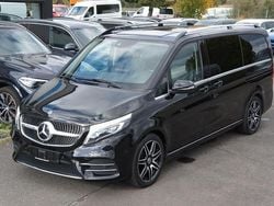 Schwarz Gebraucht 2019 Mercedes V250 AMG line Van / Kleinbus | 43.888 € (Guter Preis)
